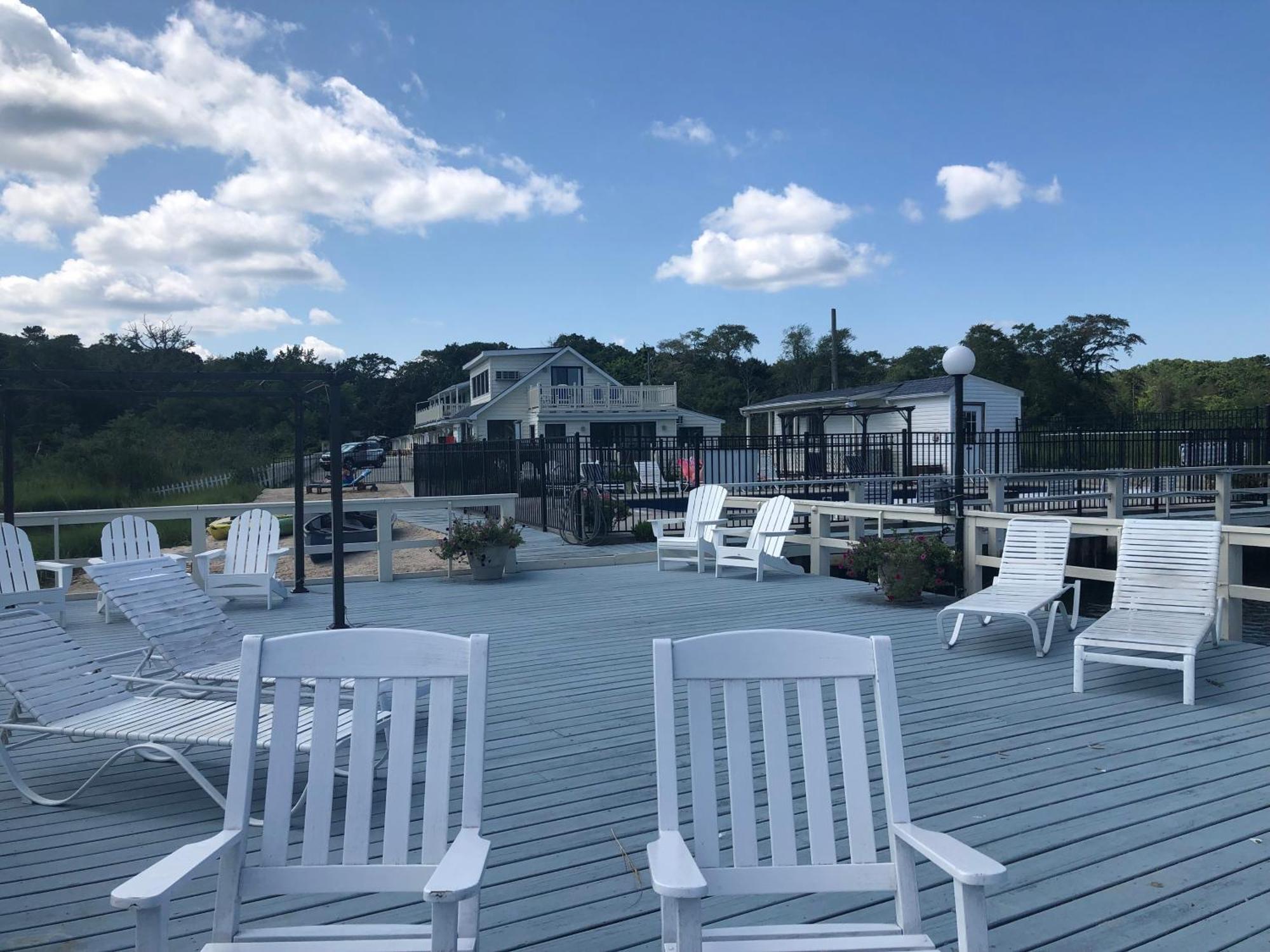 Bayview Resort ハンプトン・ベイズ エクステリア 写真